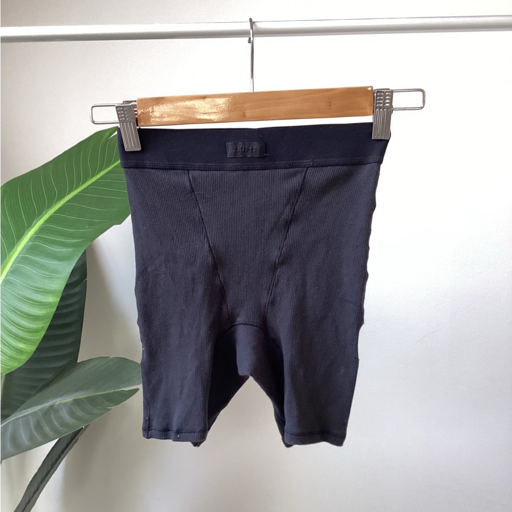 Skims black cotton rib boxer short